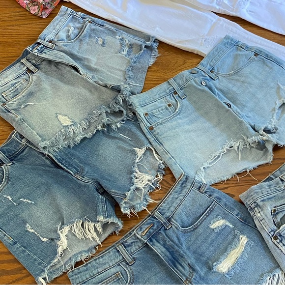 BUNDLE 6 shorts, 1 white jeans sizes 26-27 - Picture 2 of 3